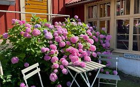 Kyrkstallet 1 Historiskt med bästa läge Gränna
